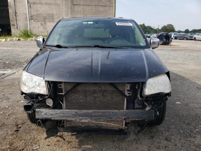 2A4RR8DG6BR718710 - 2011 CHRYSLER TOWN & COU TOURING L BLACK photo 5