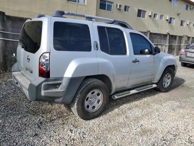 5N1AN0NU5BC507667 - 2011 NISSAN XTERRA OFF ROAD GRAY photo 3