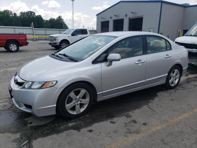 19XFA16629E007058 - 2009 HONDA CIVIC LX-S 银色 照片 1