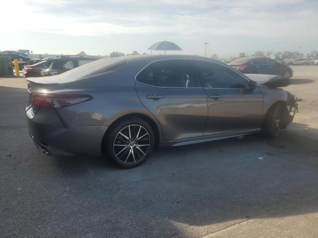 4T1G11AKXRU887951 - 2024 TOYOTA CAMRY SE NIGHT SHADE GRAY photo 3