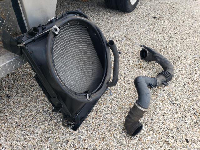 54DC4W1B5KS810795 - 2019 ISUZU NPR HD Ақ фото 13