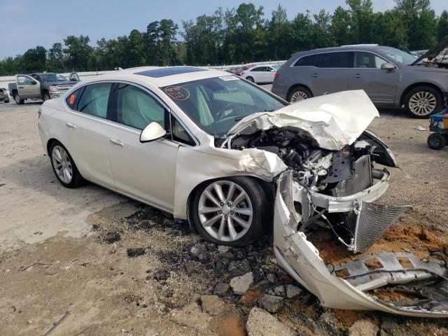 1G4PR5SK4D4105490 - 2013 BUICK VERANO CONVENIENCE WHITE photo 4