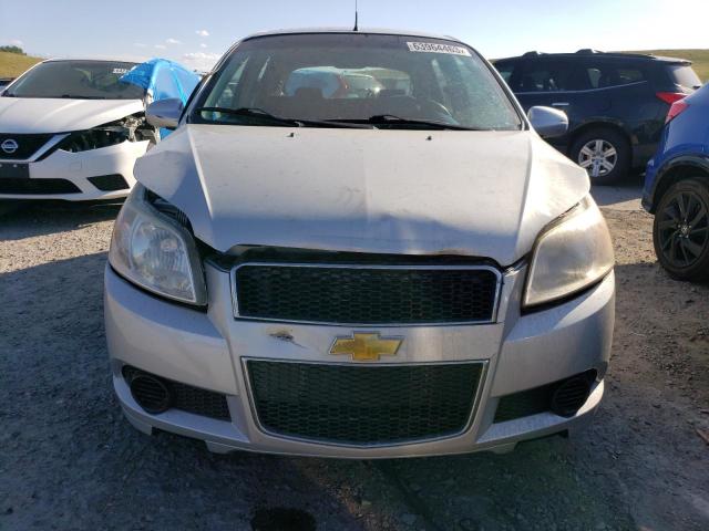 KL1TD6DE7BB125425 - 2011 CHEVROLET AVEO LS SILVER photo 5