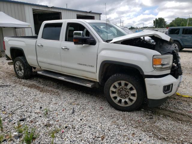 1GT120E86FF645853 - 2015 GMC SIERRA K2500 DENALI WHITE photo 4