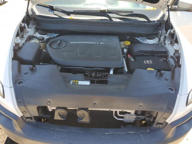 1C4PJMBS2FW652299 - 2015 JEEP CHEROKEE TRAILHAWK WHITE photo 11