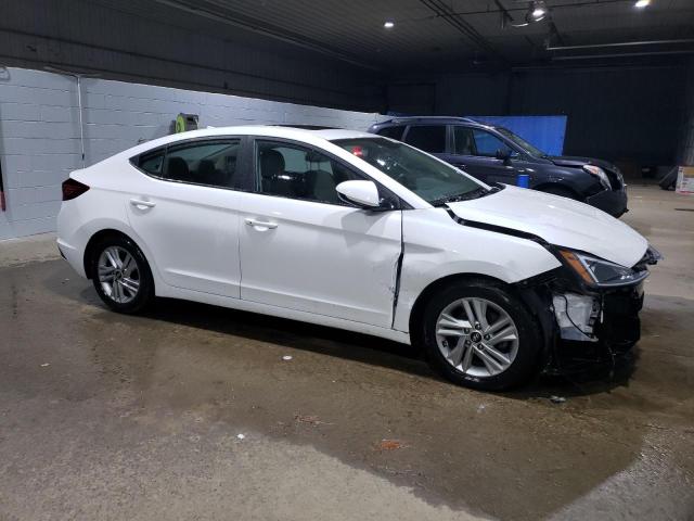 5NPD84LF9LH618944 - 2020 HYUNDAI ELANTRA SEL WHITE photo 4