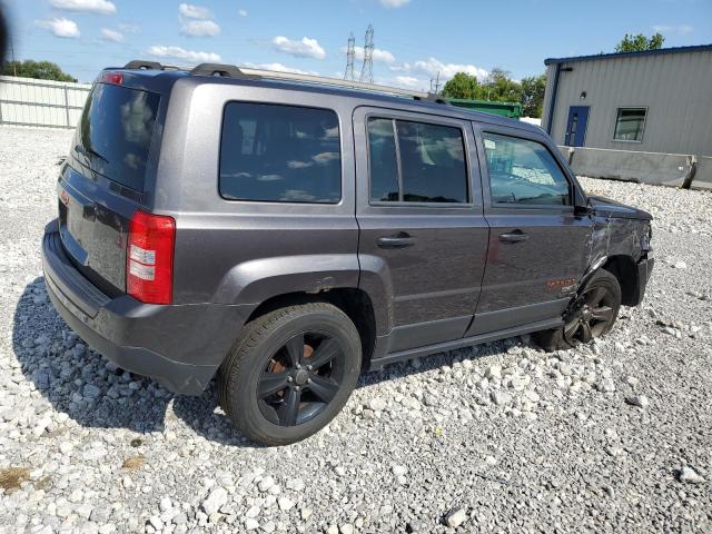 1C4NJPBB4HD201883 - 2017 JEEP PATRIOT SPORT GRAY photo 3