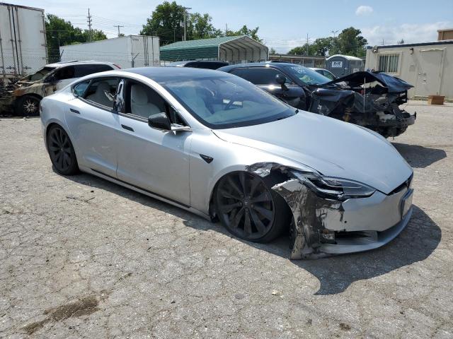 5YJSA1E23HF198849 - 2017 TESLA MODEL S ვერცხლისფერი ფოტო 4