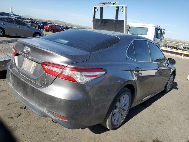 4T1B11HK6JU114625 - 2018 TOYOTA CAMRY L GRAY photo 3