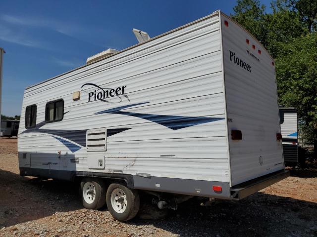 1EB1C182964013935 - 2006 FLEETWOOD PIONEER WHITE photo 3