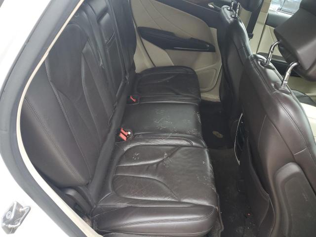 5LMCJ3C93GUJ15631 - 2016 LINCOLN MKC RESERVE WHITE photo 11