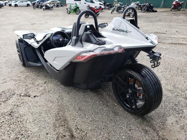 57XAASHD4N8149824 - 2022 POLARIS SLINGSHOT S GRAY photo 3