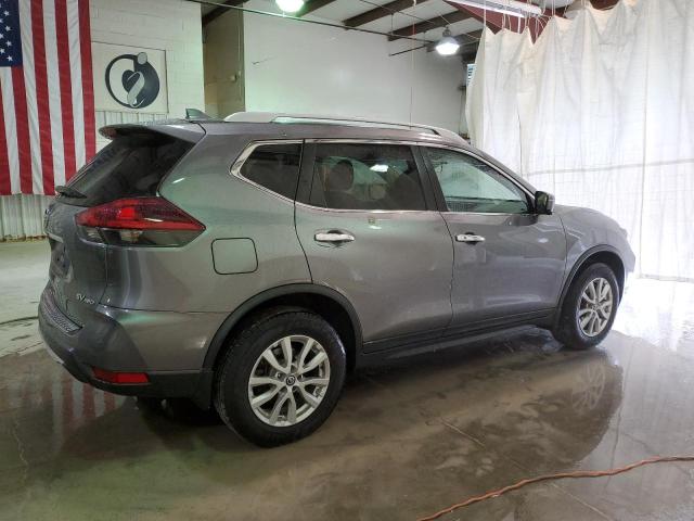 KNMAT2MV6JP599766 - 2018 NISSAN ROGUE S GRAY photo 3