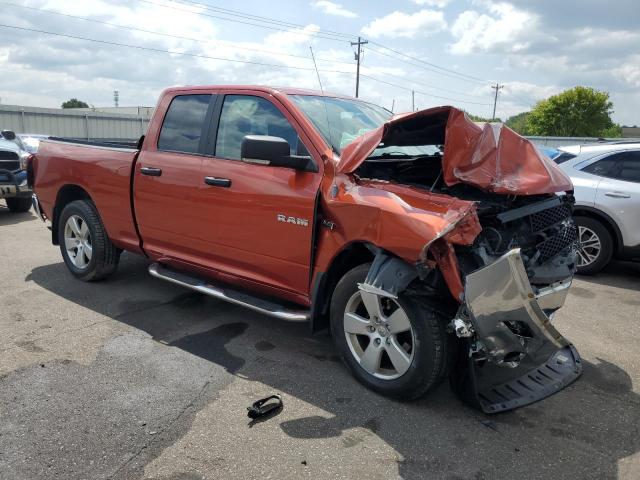 1D3HV18T69S739939 - 2009 DODGE RAM 1500 ORANGE photo 4