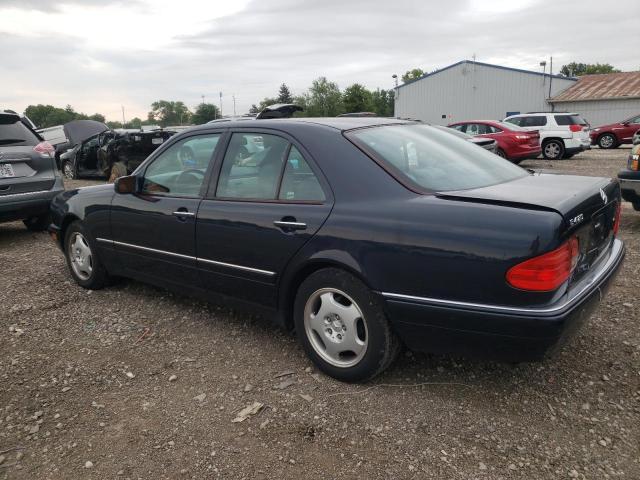 WDBJF72F2VA576315 - 1997 MERCEDES-BENZ E 420 BLUE photo 2