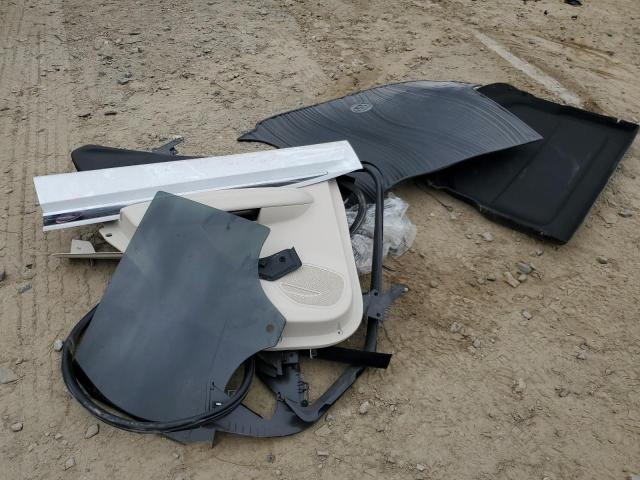 LRBFZSR49PD173163 - 2023 BUICK ENVISION AVENIR WHITE photo 13