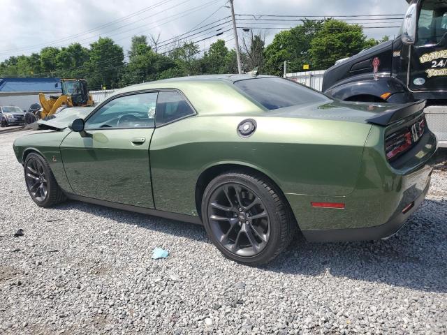 2C3CDZFJ5NH237290 - 2022 DODGE CHALLENGER R/T SCAT PACK GREEN photo 2