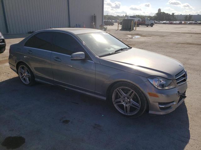 WDDGF4HB9EA912269 - 2014 MERCEDES-BENZ C 250 SILVER photo 4