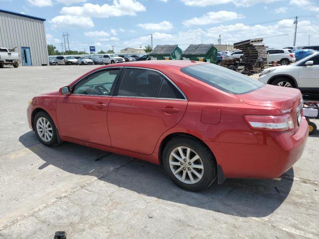 4T1BK3EKXAU102667 - 2010 TOYOTA CAMRY SE RED photo 2