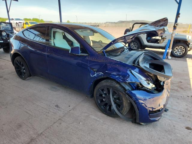 7SAYGDEEXRF154968 - 2024 TESLA MODEL Y BLUE photo 4