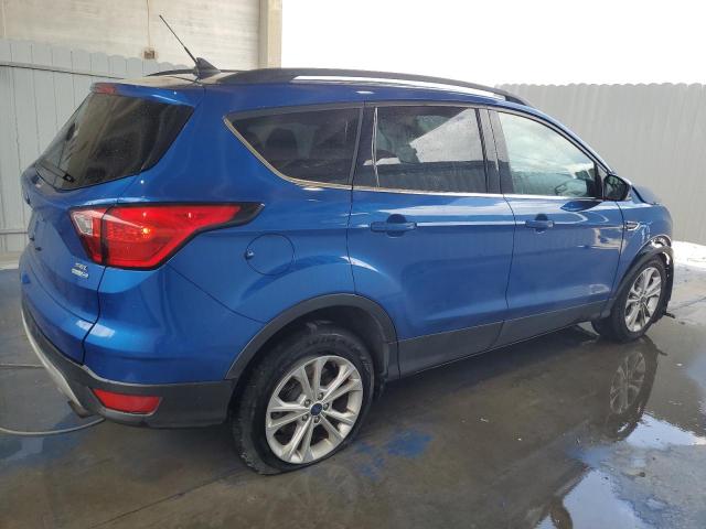 1FMCU9HD2KUC22981 - 2019 FORD ESCAPE SEL BLUE photo 3