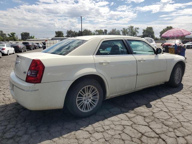 2C3KA53V69H621623 - 2009 CHRYSLER 300 TOURING CREAM photo 3