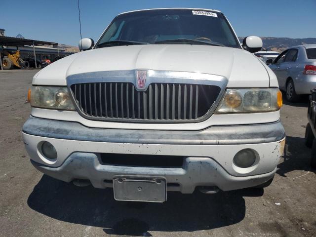 5LMPU28AXXLJ43244 - 1999 LINCOLN NAVIGATOR 白色 照片 5