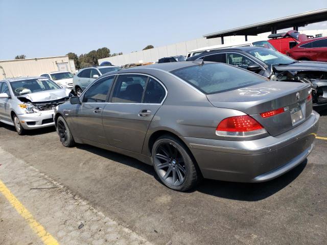 WBAGN63433DR19745 - 2003 BMW 7 SERIES LI GRAY photo 2