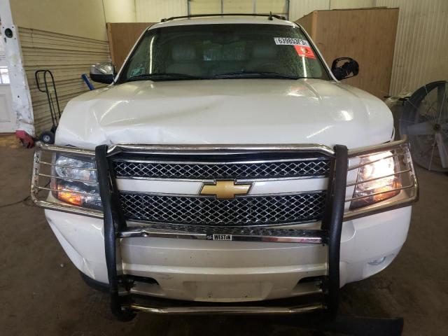 3GNTKGE76DG282546 - 2013 CHEVROLET AVALANCHE LTZ CREAM photo 5