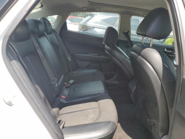 5XXGT4L35KG365648 - 2019 KIA OPTIMA LX WHITE photo 10