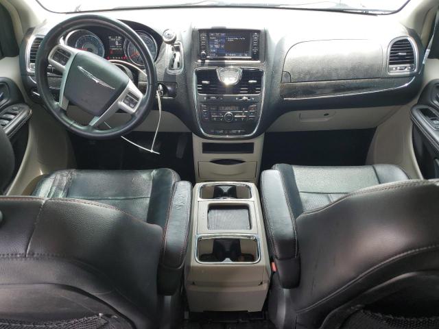 2C4RC1CG1ER329090 - 2014 CHRYSLER TOWN & COU TOURING L SILVER photo 8