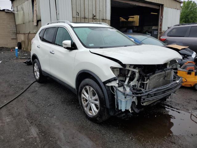 5N1AT2MV7FC856007 - 2015 NISSAN ROGUE S WHITE photo 4