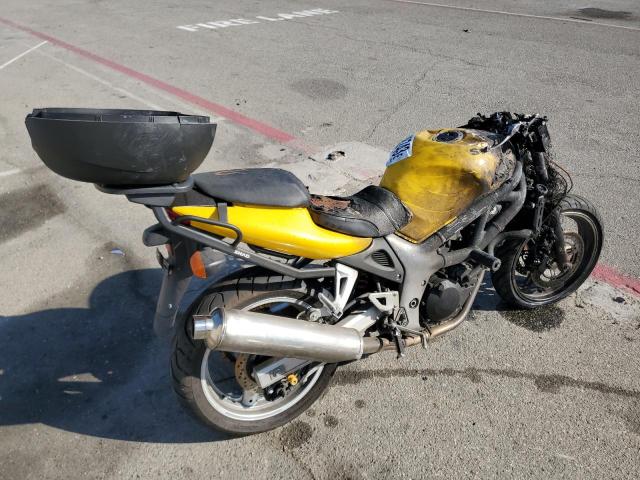 JS1VP52A122100744 - 2002 SUZUKI SV650 S YELLOW photo 4