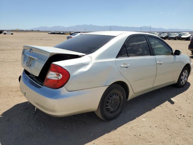 JTDBE32K020055030 - 2002 TOYOTA CAMRY LE SILVER photo 3