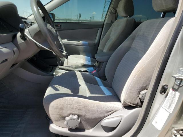 JTDBE32K020055030 - 2002 TOYOTA CAMRY LE SILVER photo 7