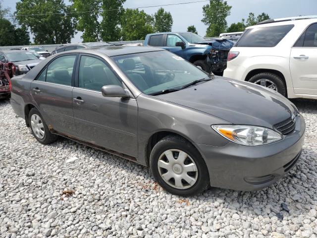 4T1BE32K83U689871 - 2003 TOYOTA CAMRY LE GRAY photo 4