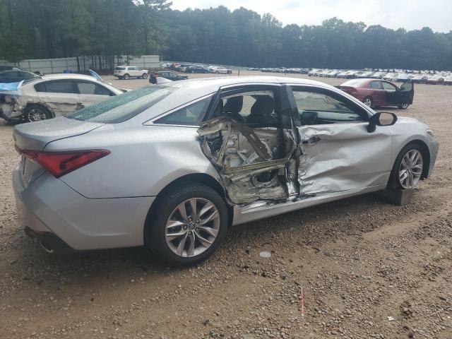 4T1BZ1FBXKU004576 - 2019 TOYOTA AVALON XLE SILVER photo 3