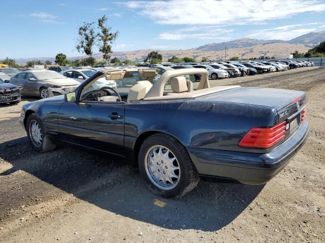 WDBFA63FXVF142871 - 1997 MERCEDES-BENZ SL 320 BLUE photo 2