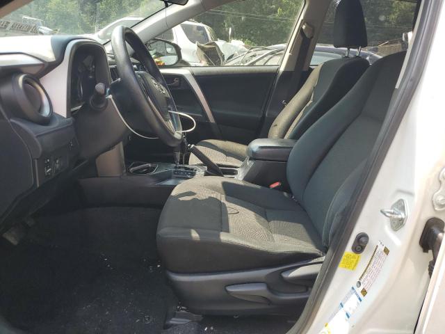 JTMBFREV4JJ737343 - 2018 TOYOTA RAV4 LE Ақ фото 7