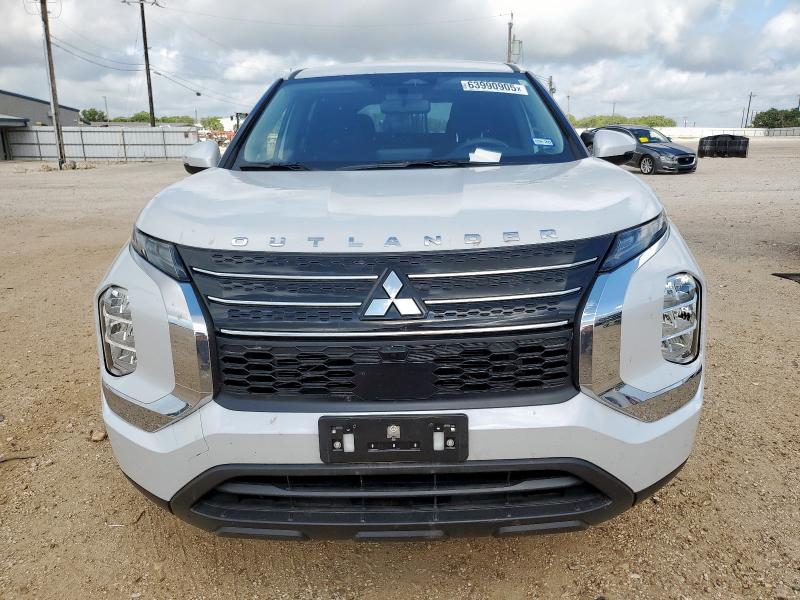 JA4J3UA88RZ078844 - 2024 MITSUBISHI OUTLANDER ES 白色 照片 5