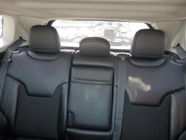 3C4NJCBBXHT632523 - 2017 JEEP COMPASS LATITUDE შავი ფოტო 10