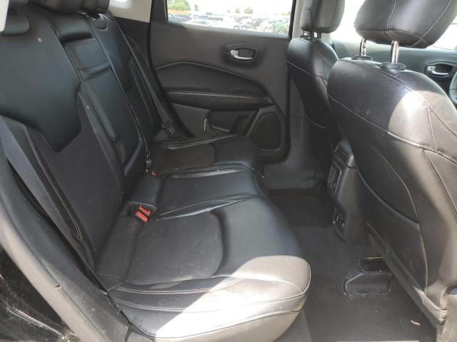 3C4NJCBBXHT632523 - 2017 JEEP COMPASS LATITUDE შავი ფოტო 11