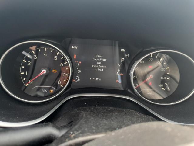 3C4NJCBBXHT632523 - 2017 JEEP COMPASS LATITUDE შავი ფოტო 9