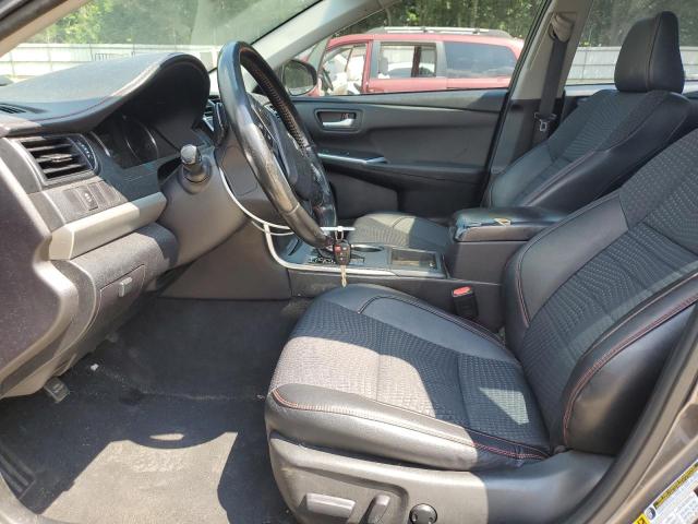 4T1BF1FK8FU053080 - 2015 TOYOTA CAMRY LE ნაცრისფერი ფოტო 7