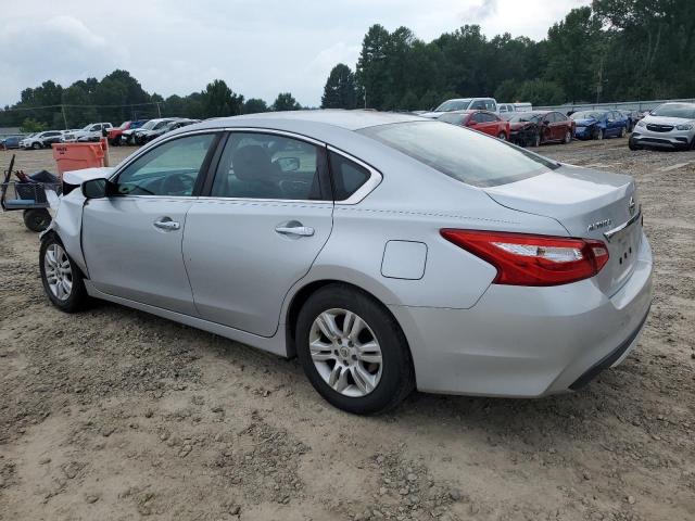 1N4AL3AP1GN328247 - 2016 NISSAN ALTIMA 2.5 SILVER photo 2