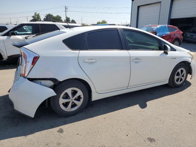 JTDKN3DU9D5655226 - 2013 TOYOTA PRIUS WHITE photo 3