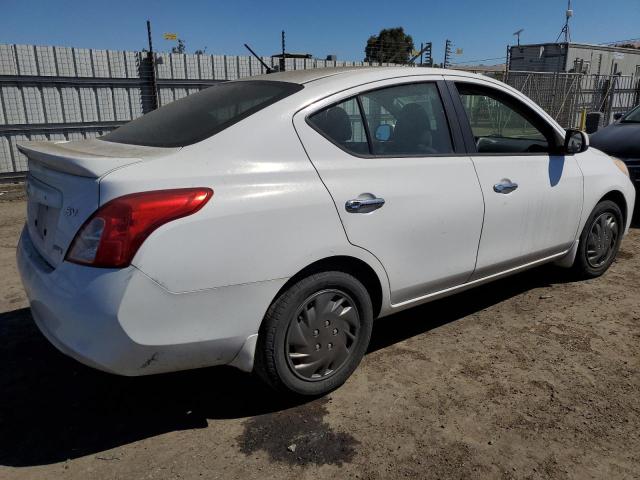 3N1CN7AP7DL878121 - 2013 NISSAN VERSA S WHITE photo 3