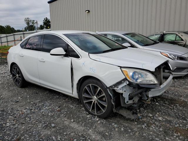 1G4PR5SK9H4113834 - 2017 BUICK VERANO SPORT TOURING WHITE photo 4