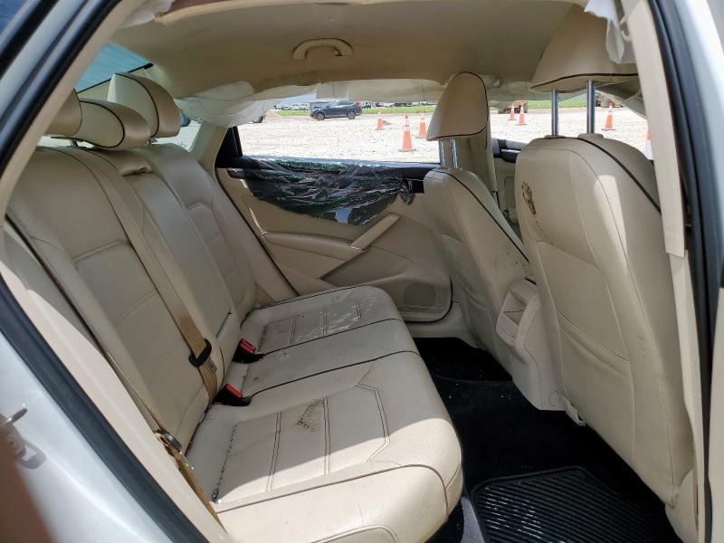 1VWAT7A30GC030389 - 2016 VOLKSWAGEN PASSAT S Ақ фото 10