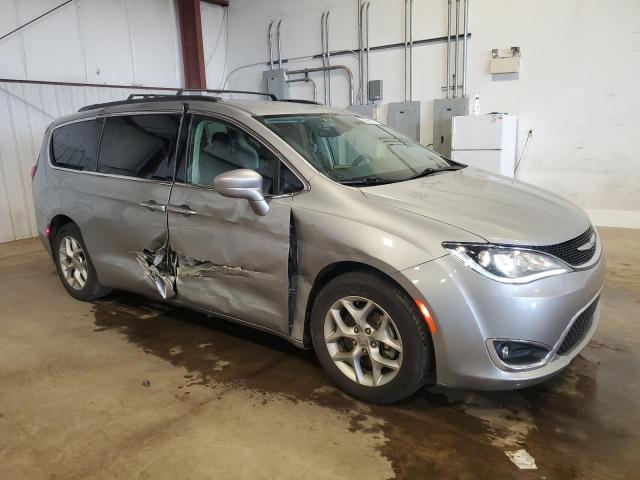 2C4RC1FG0JR356948 - 2018 CHRYSLER PACIFICA TOURING PLUS Gümüş foto 4